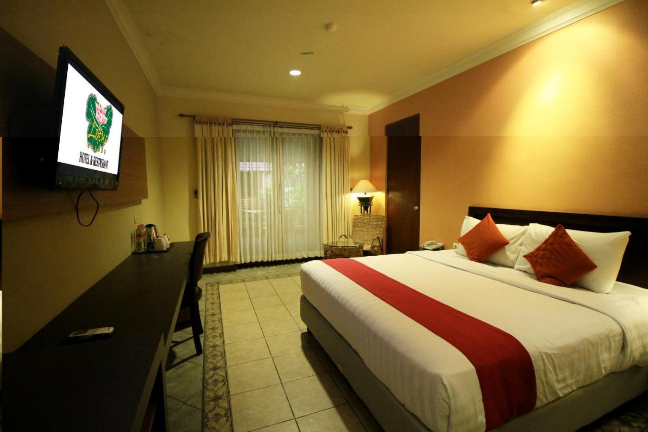 Lotus Garden Hotel Кедири Экстерьер фото